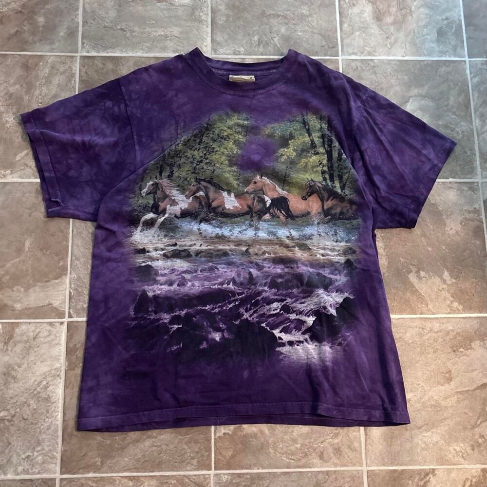 The Mountain Vtg 1990s Tie Dye Purple Horses Graphic T Shirt, size m, small flaw